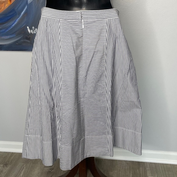 NWT Tibi Blue White Striped Pleated Skirt Size 2 100%cotton - Picture 4 of 7